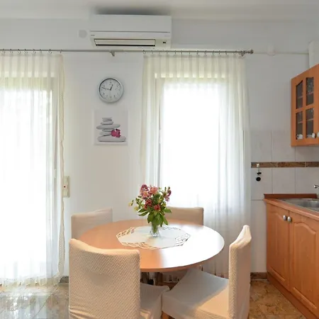 Fuer 5 Personen Ca 50 Qm In Porec, Istrien Istrische Riviera * Porec