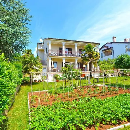 Für 5 Personen Ca 50 Qm In Poreč, Istrien Istrische Riviera *